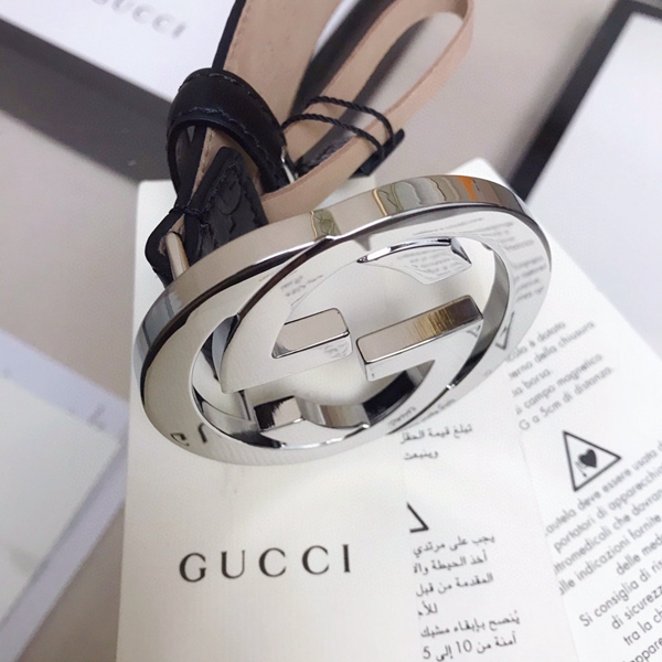 スーパーコピーグッチベルト細部ディテール